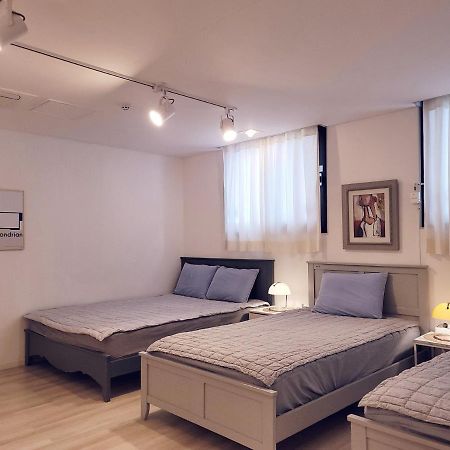 Picasso Guesthouse Mokpo Exterior photo